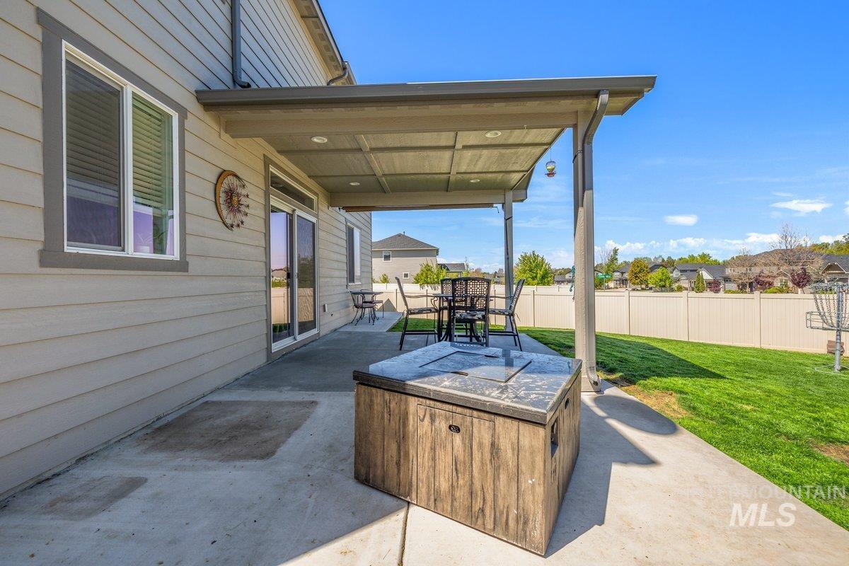 9644 W Goldenpond Ct, Boise, Idaho 83709, 4 Bedrooms, 2.5 Bathrooms, Residential For Sale, Price $545,000,MLS 98989118