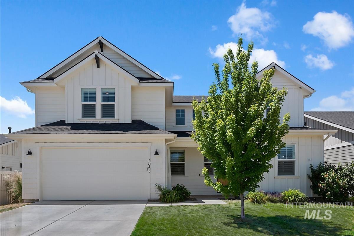 2065 N Sombrero Ave, Middleton, Idaho 83644, 3 Bedrooms, 2.5 Bathrooms, Residential For Sale, Price $509,900,MLS 98989120