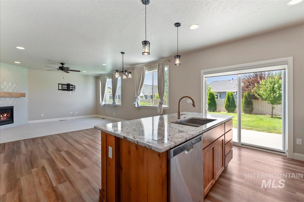 2065 N Sombrero Ave, Middleton, Idaho 83644, 3 Bedrooms, 2.5 Bathrooms, Residential For Sale, Price $509,900,MLS 98989120
