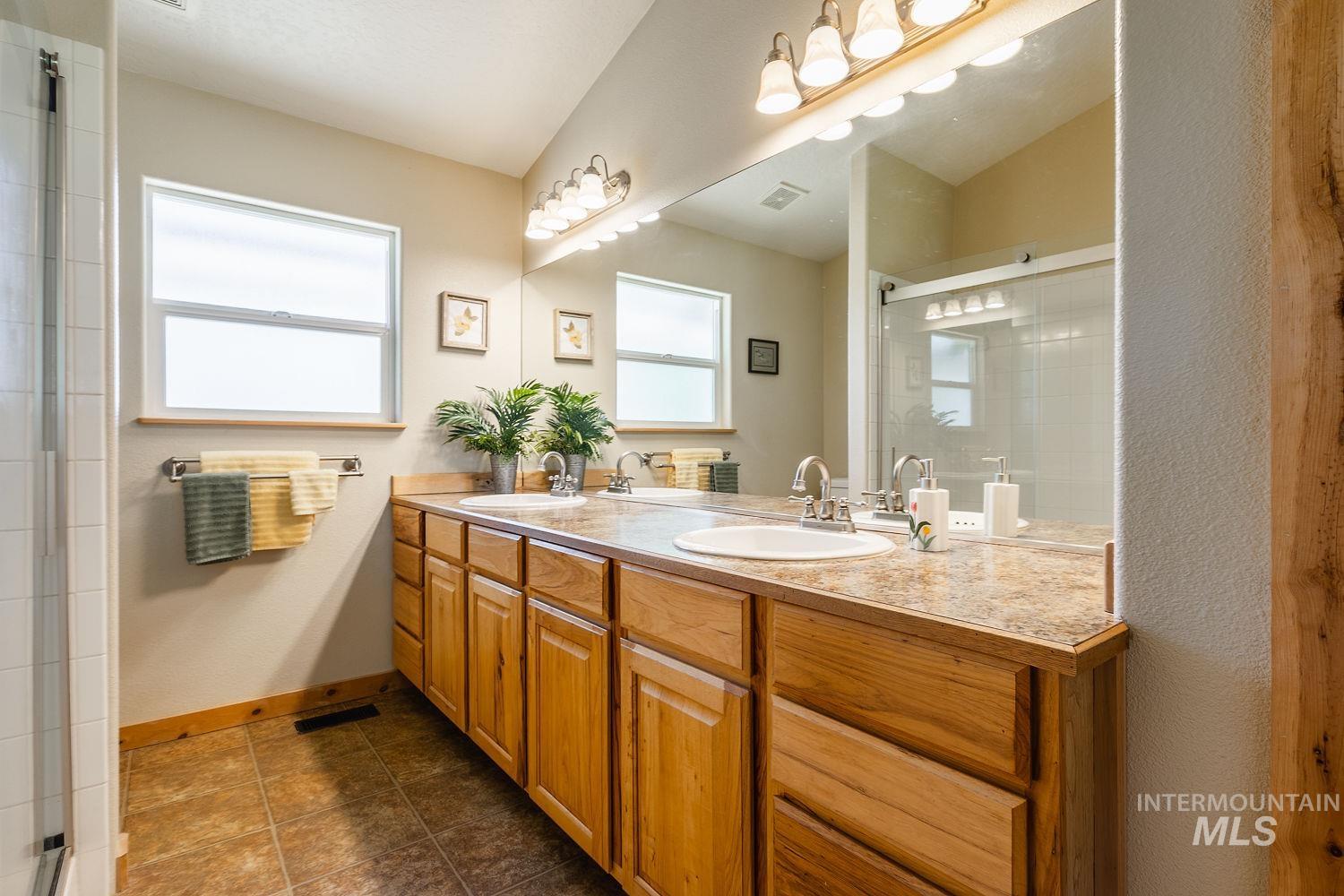 4349 S Happy Valley, Nampa, Idaho 83686, 3 Bedrooms, 2 Bathrooms, Residential For Sale, Price $699,900,MLS 98989122
