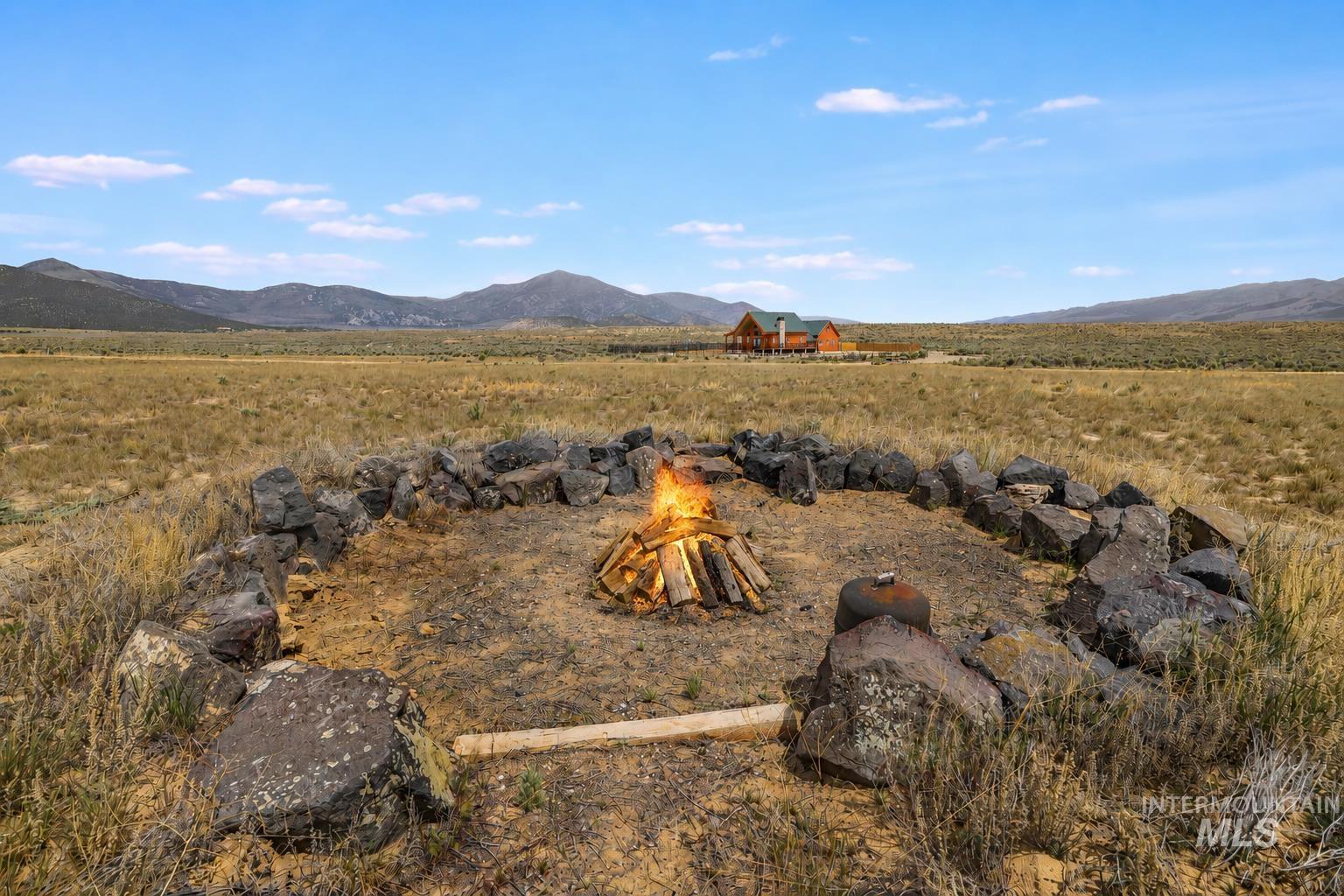 869 E Shootin Iron Rd, Almo, Idaho 83312, Land For Sale, Price $195,000,MLS 98989126