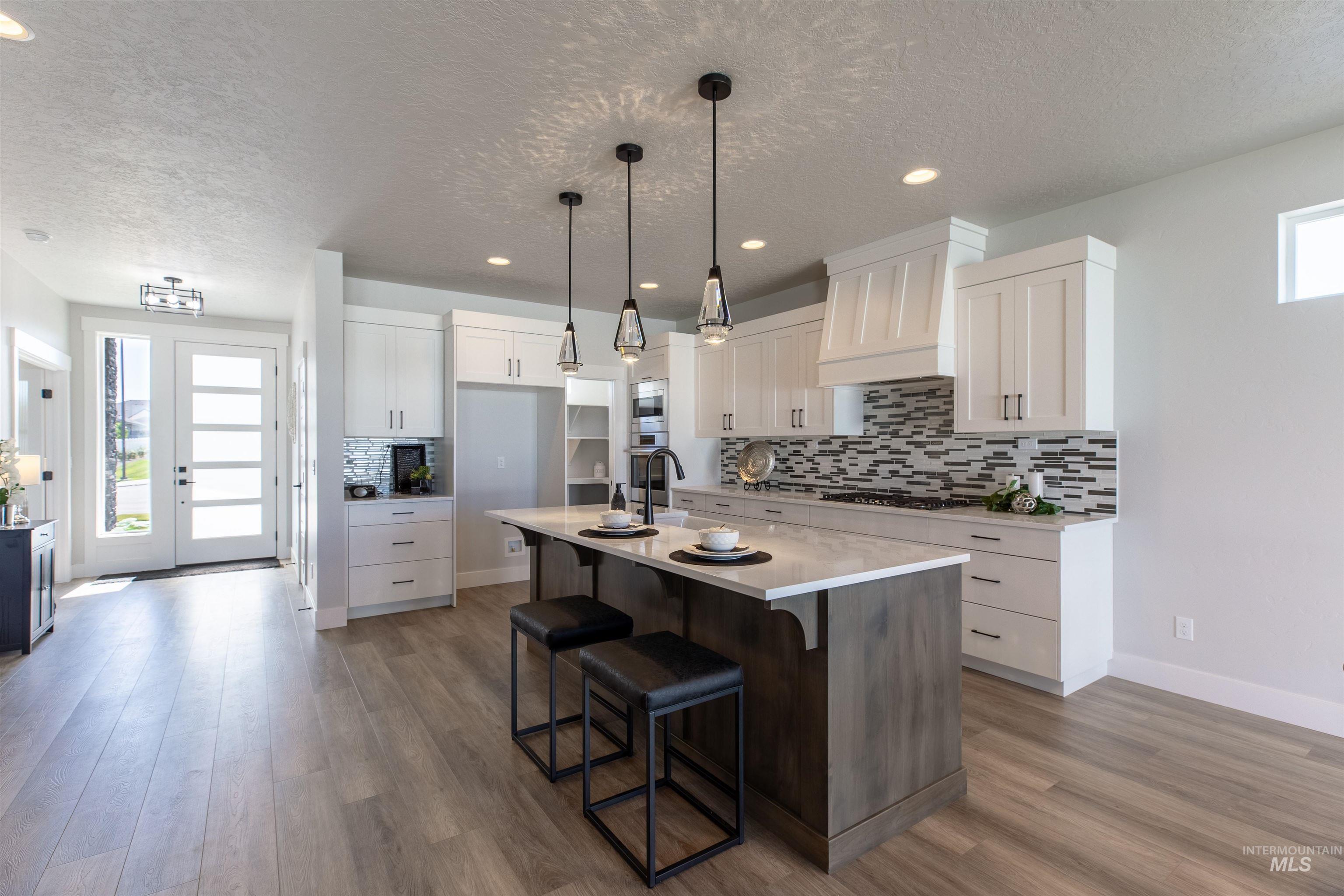 56 E Jarvis St, Meridian, Idaho 83642, 4 Bedrooms, 2.5 Bathrooms, Residential For Sale, Price $739,000,MLS 98989127