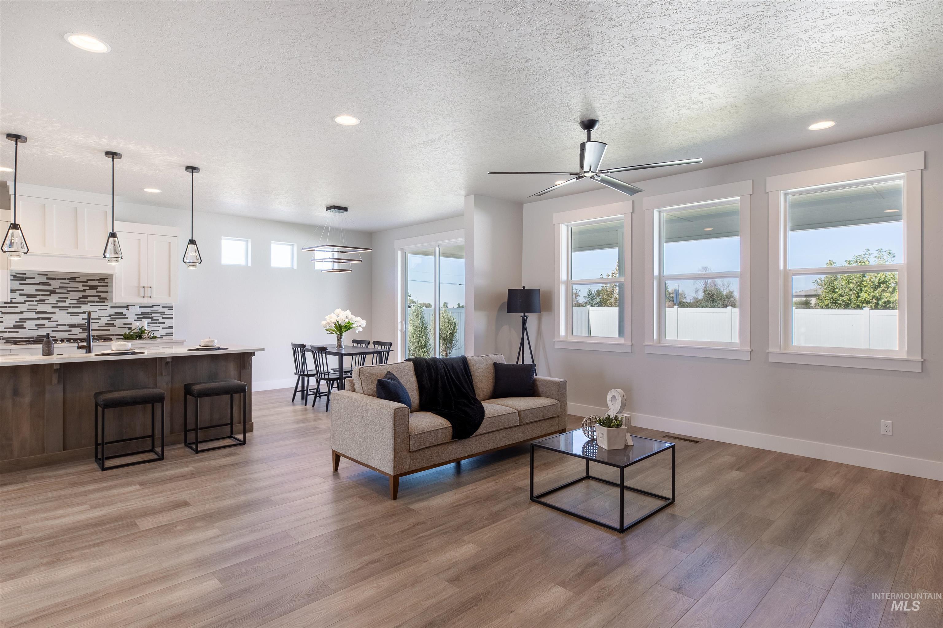 56 E Jarvis St, Meridian, Idaho 83642, 4 Bedrooms, 2.5 Bathrooms, Residential For Sale, Price $739,000,MLS 98989127