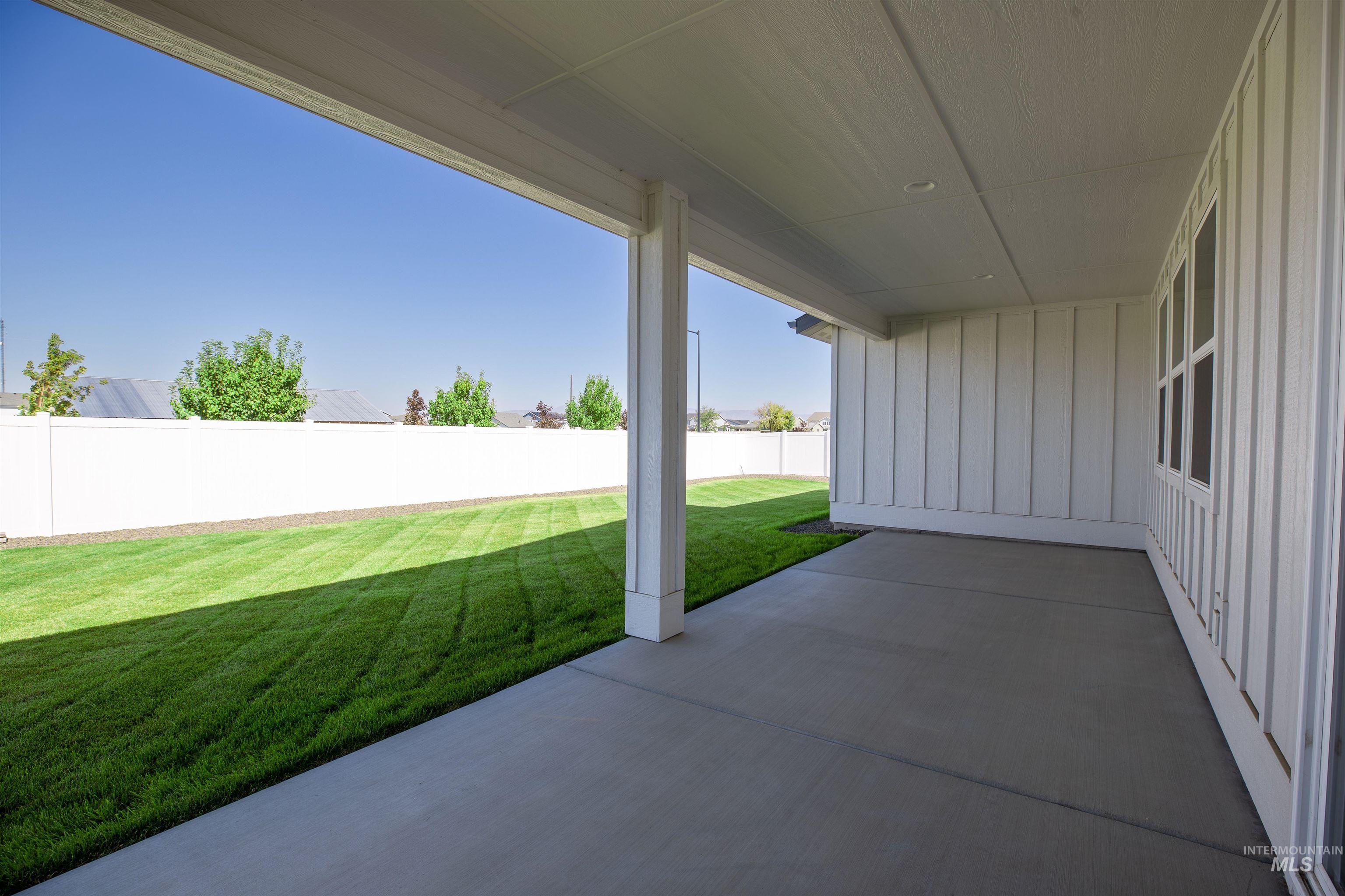 56 E Jarvis St, Meridian, Idaho 83642, 4 Bedrooms, 2.5 Bathrooms, Residential For Sale, Price $775,000,MLS 98989127