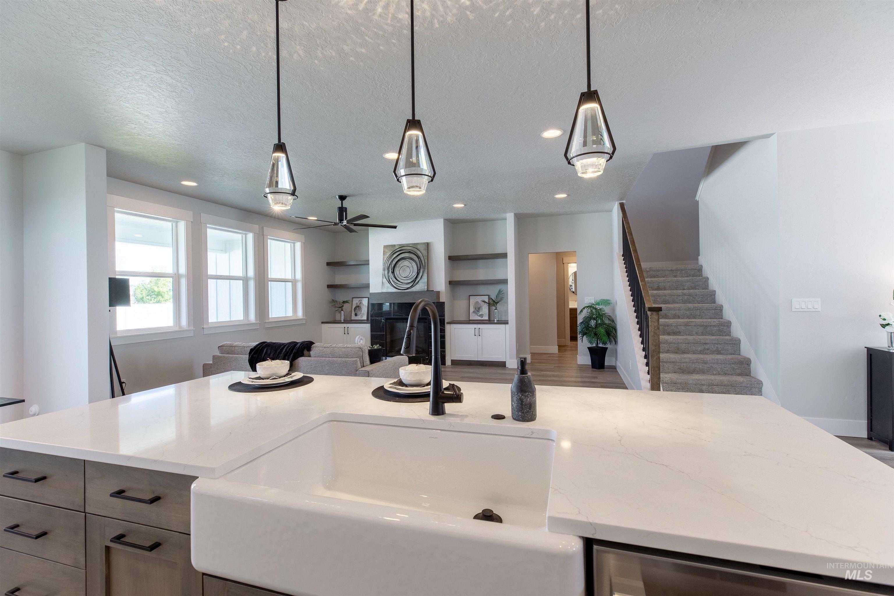 56 E Jarvis St, Meridian, Idaho 83642, 4 Bedrooms, 2.5 Bathrooms, Residential For Sale, Price $739,000,MLS 98989127
