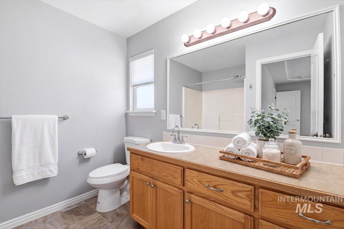738 W Mariah Ave, Nampa, Idaho 83686, 3 Bedrooms, 2 Bathrooms, Residential For Sale, Price $435,000,MLS 98989130