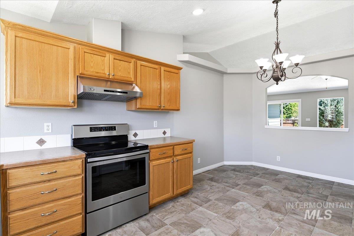 738 W Mariah Ave, Nampa, Idaho 83686, 3 Bedrooms, 2 Bathrooms, Residential For Sale, Price $435,000,MLS 98989130