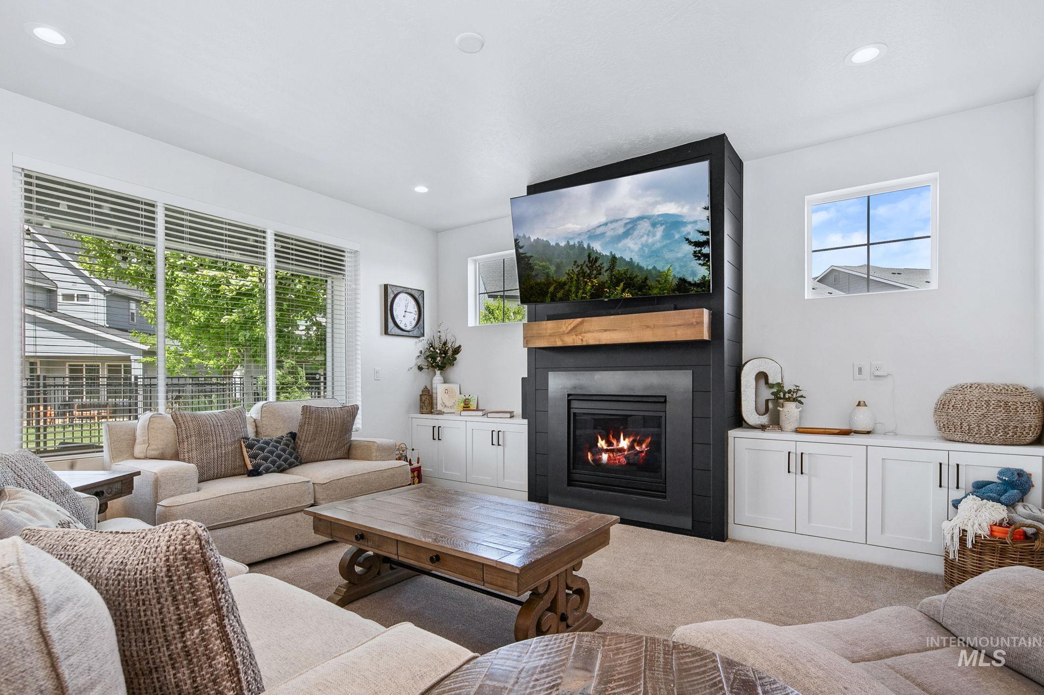 3516 E Berghan St, Meridian, Idaho 83642, 4 Bedrooms, 2.5 Bathrooms, Residential For Sale, Price $584,900,MLS 98989131