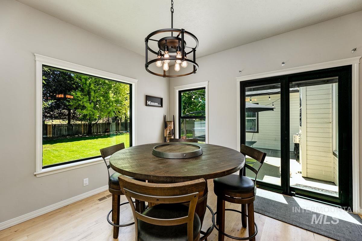 2830 S Proud Way, Meridian, Idaho 83642, 5 Bedrooms, 3 Bathrooms, Residential For Sale, Price $729,900,MLS 98989133