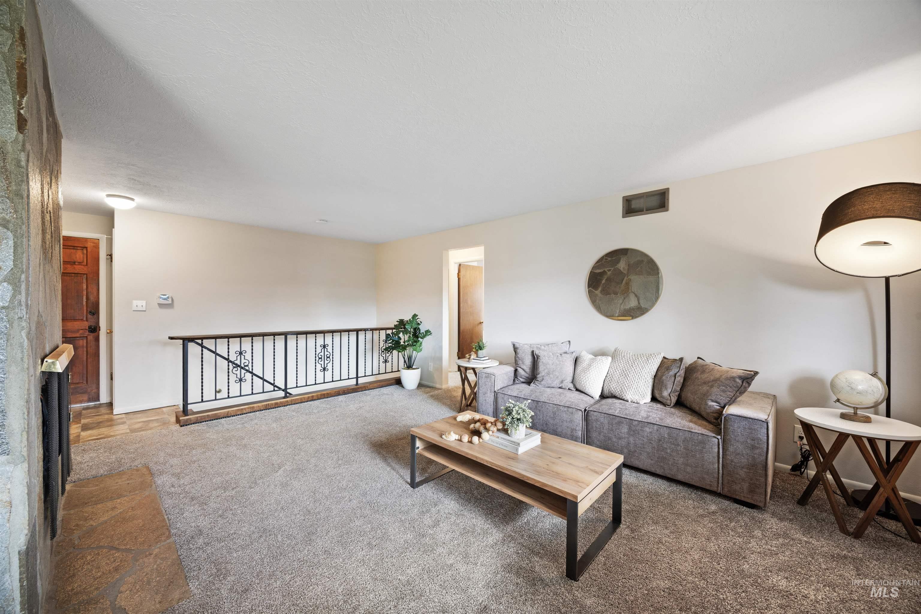 3841 N Sheringham Dr, Boise, Idaho 83704, 4 Bedrooms, 2 Bathrooms, Residential For Sale, Price $430,000,MLS 98989134