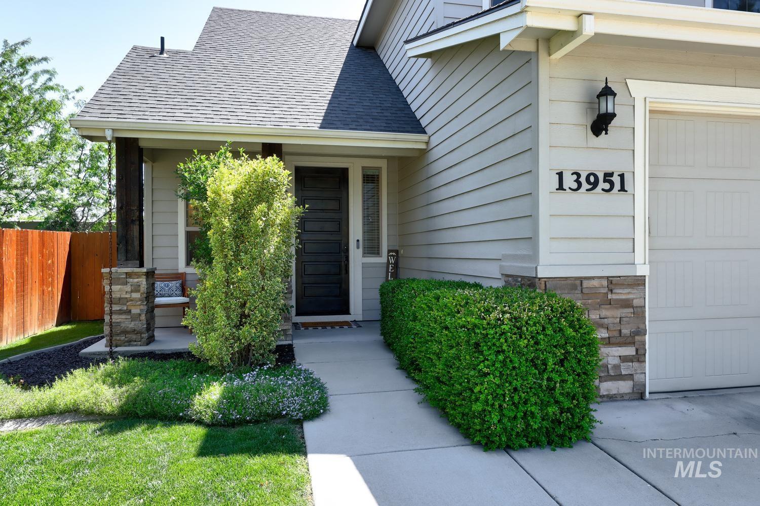 13951 W Milford Dr, Boise, Idaho 83713, 3 Bedrooms, 2.5 Bathrooms, Residential For Sale, Price $499,900,MLS 98989135