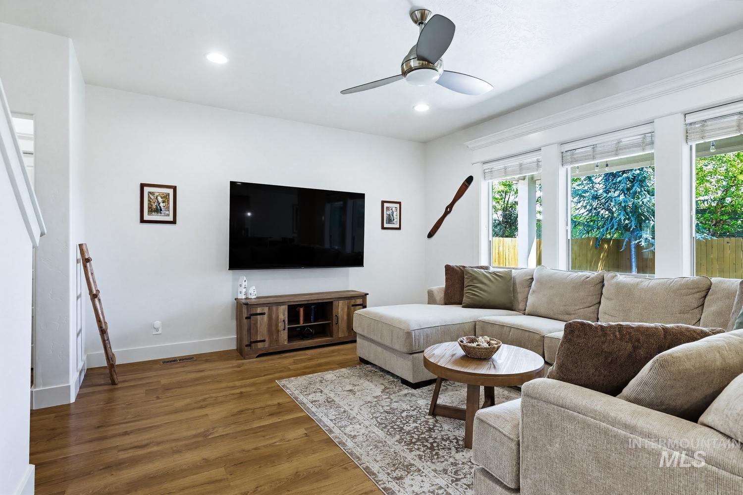 13951 W Milford Dr, Boise, Idaho 83713, 3 Bedrooms, 2.5 Bathrooms, Residential For Sale, Price $499,900,MLS 98989135