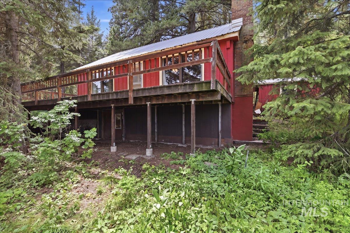 2 Cub Trl, Cascade, Idaho 83611, 2 Bedrooms, 1 Bathroom, Residential For Sale, Price $450,000,MLS 98989140