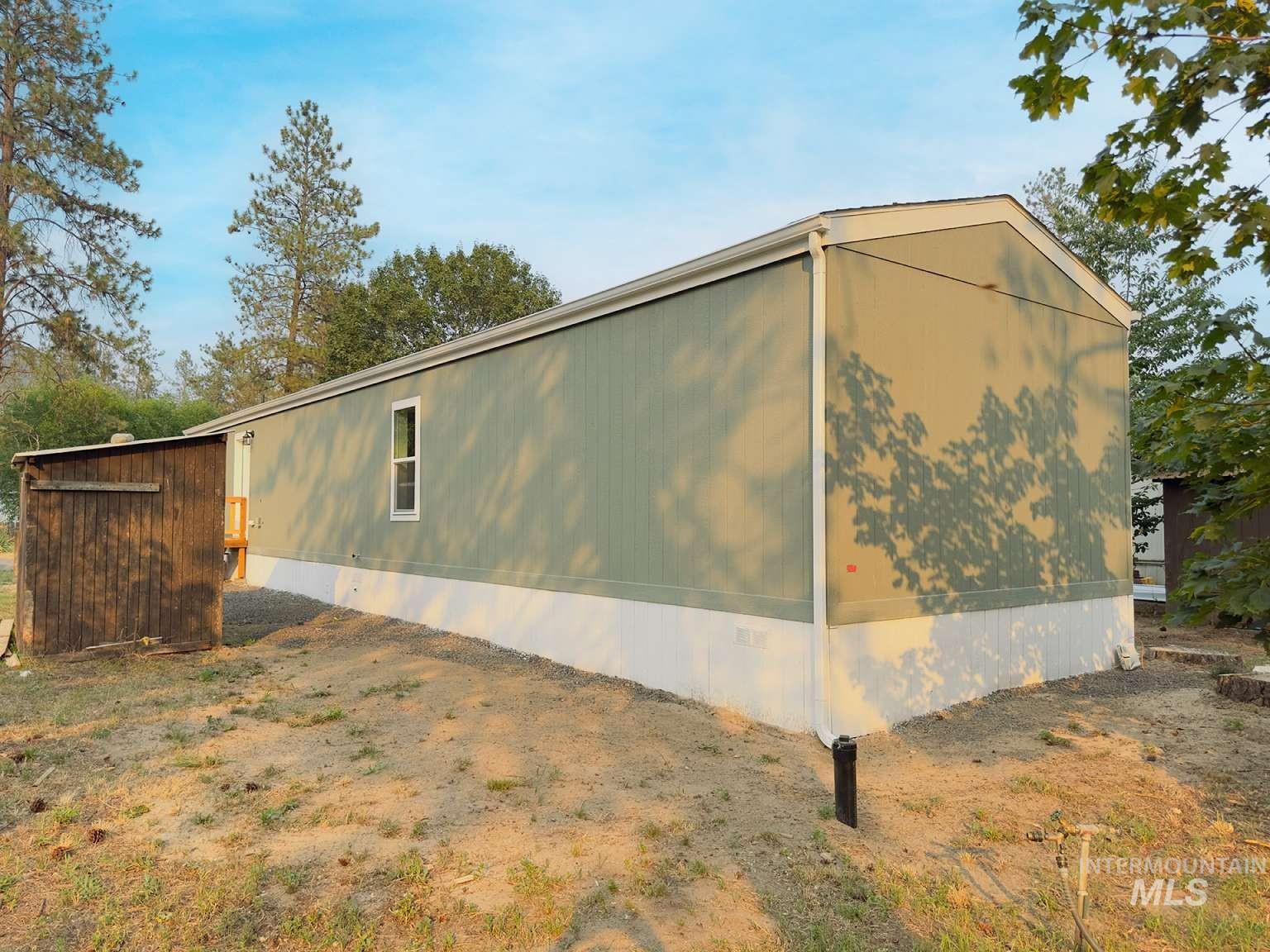 5 Kokanee Ln, Orofino, Idaho 83544, 3 Bedrooms, 2 Bathrooms, Residential For Sale, Price $85,000,MLS 98989145