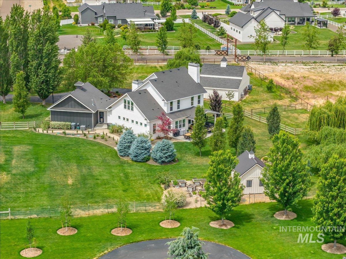 22614 Stoffle Ln, Middleton, Idaho 83644, 4 Bedrooms, 3.5 Bathrooms, Residential For Sale, Price $1,275,000,MLS 98989146
