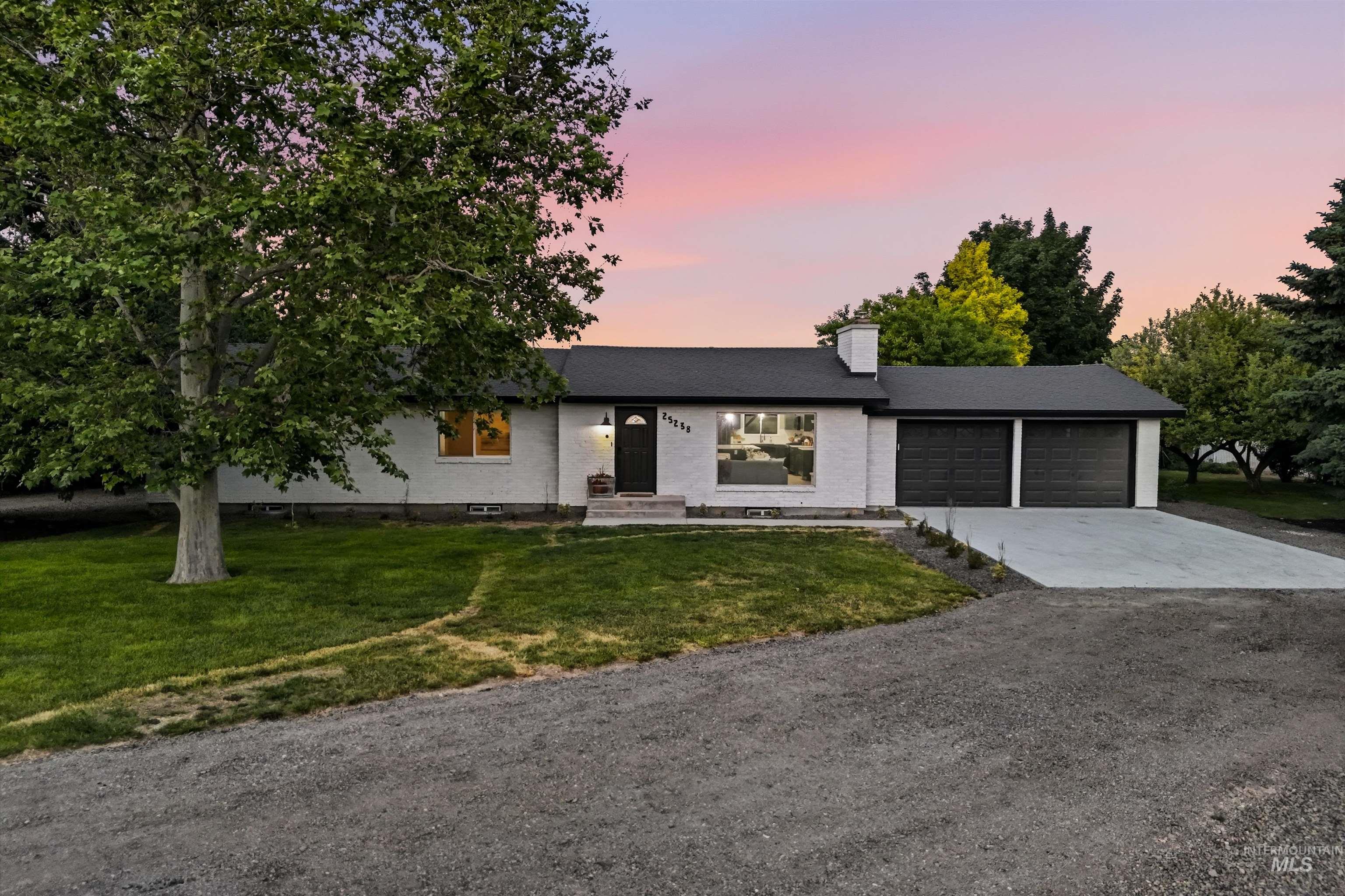 25238 Geri Ln, Caldwell, Idaho 83607, 5 Bedrooms, 3 Bathrooms, Residential For Sale, Price $799,000,MLS 98989149