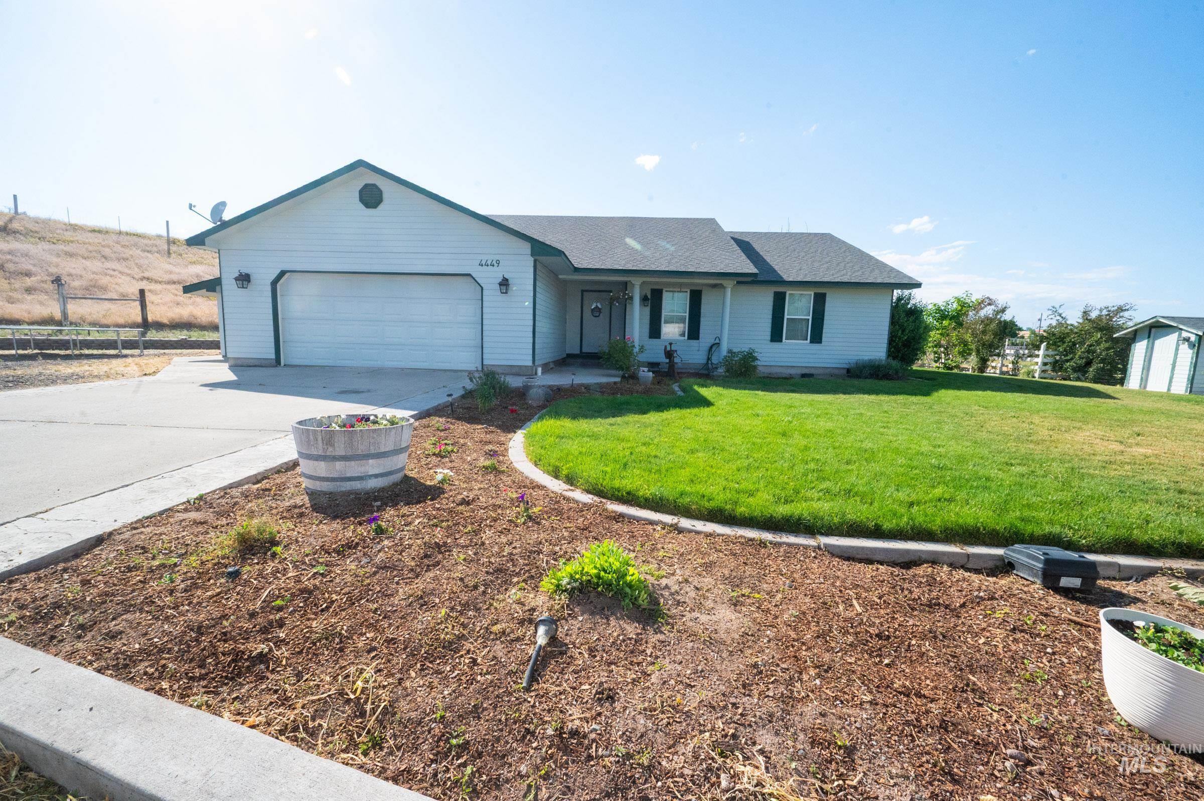 4449 Riata Cir, Ontario, Oregon 97914, 3 Bedrooms, 2 Bathrooms, Residential For Sale, Price $595,000,MLS 98989152