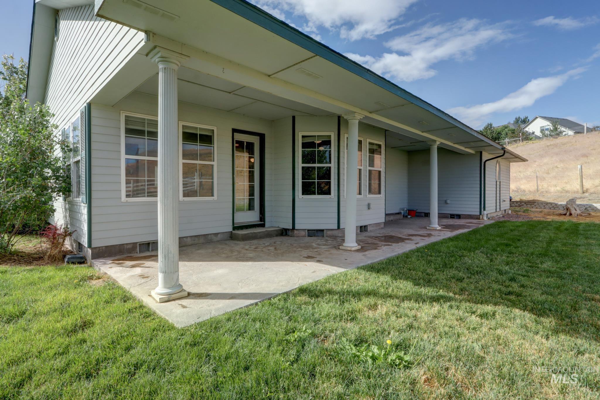 4449 Riata Cir, Ontario, Oregon 97914, 3 Bedrooms, 2 Bathrooms, Residential For Sale, Price $595,000,MLS 98989152