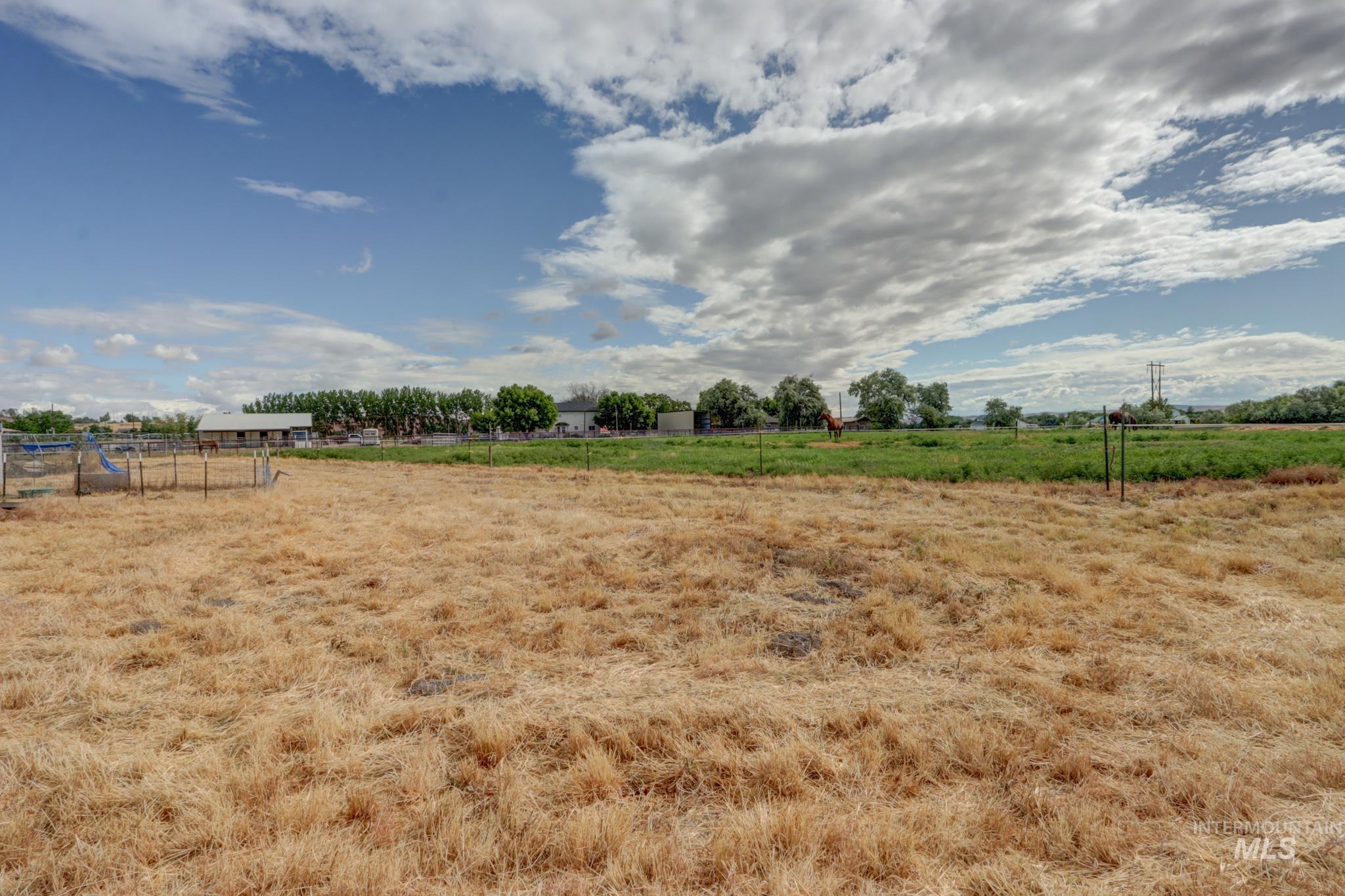 4449 Riata Cir, Ontario, Oregon 97914, 3 Bedrooms, 2 Bathrooms, Residential For Sale, Price $595,000,MLS 98989152