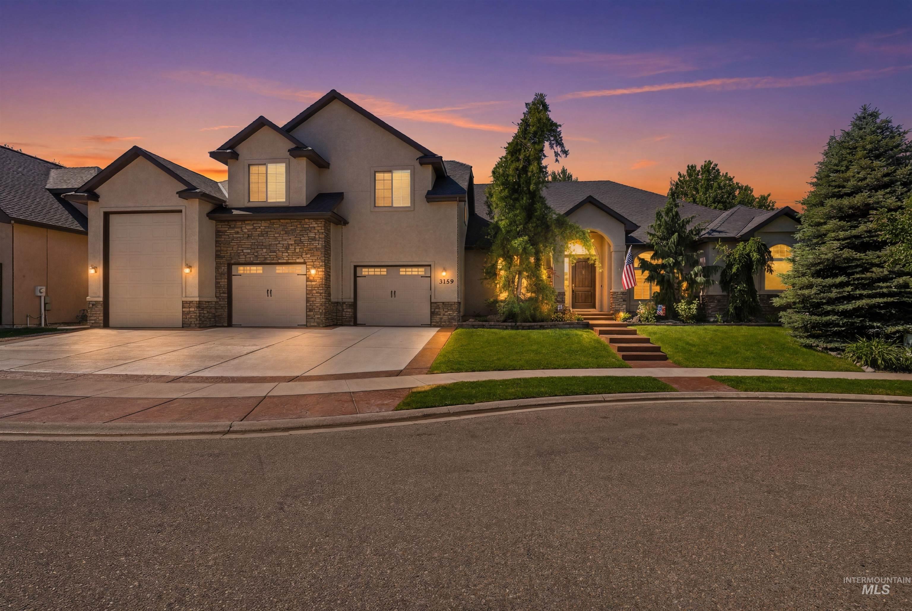 3129 S Silvertip Ln, Meridian, Idaho 83642, 4 Bedrooms, 3.5 Bathrooms, Residential For Sale, Price $974,850,MLS 98989157