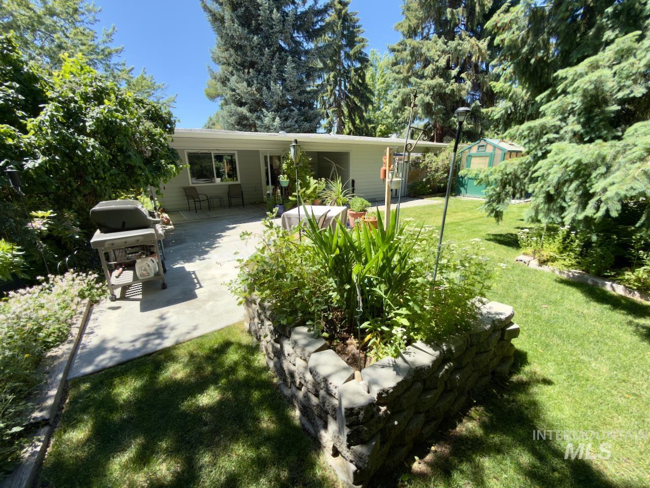 1424 S Atlantic St, Boise, Idaho 83705, 3 Bedrooms, 2 Bathrooms, Residential For Sale, Price $406,730, 98989158