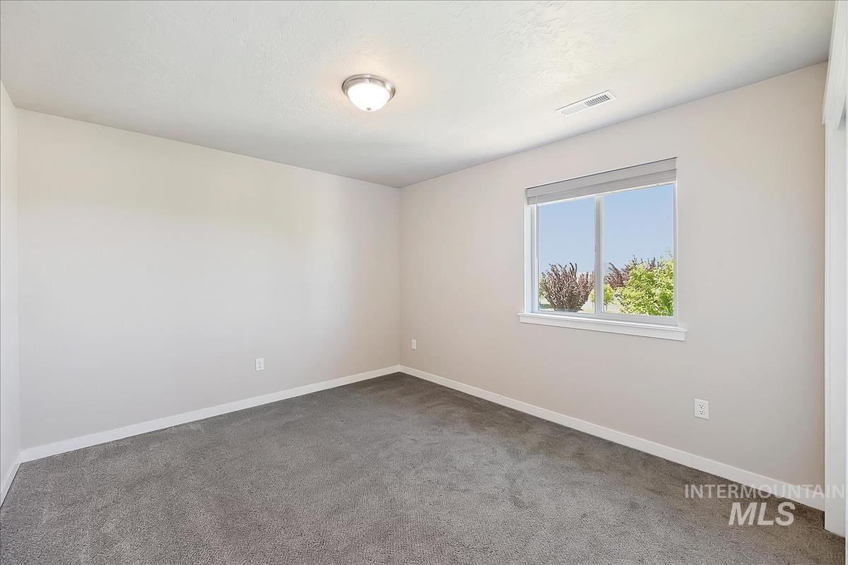 3935 E Hags Head St, Nampa, Idaho 83686, 4 Bedrooms, 2.5 Bathrooms, Residential For Sale, Price $484,900, 98989162