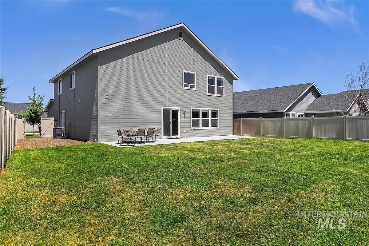 3935 E Hags Head St, Nampa, Idaho 83686, 4 Bedrooms, 2.5 Bathrooms, Residential For Sale, Price $484,900, 98989162