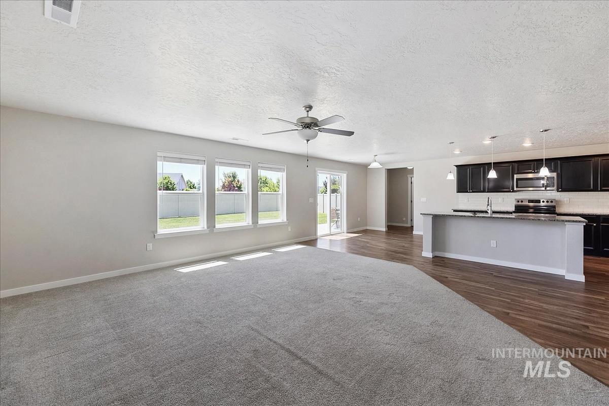 3935 E Hags Head St, Nampa, Idaho 83686, 4 Bedrooms, 2.5 Bathrooms, Residential For Sale, Price $484,900, 98989162