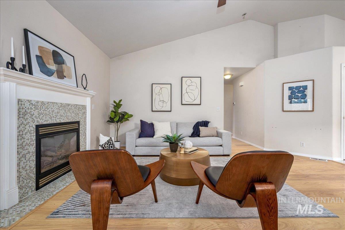 9712 W Irving, Boise, Idaho 83704, 3 Bedrooms, 2 Bathrooms, Residential For Sale, Price $449,900, 98989163