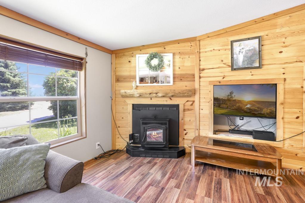 1686 S 600 W, Oakley, Idaho 83346, 3 Bedrooms, 2 Bathrooms, Residential For Sale, Price $360,000, 98989171