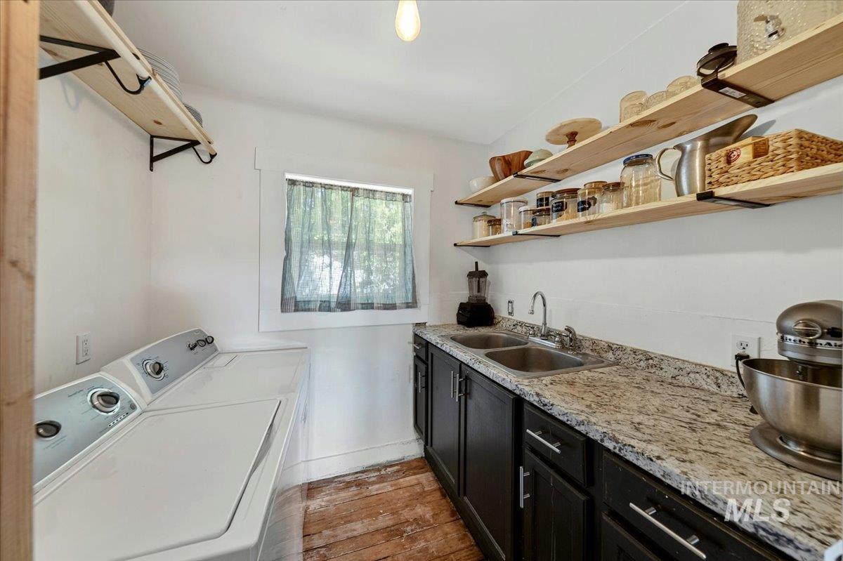 1403 11th Ave S, Nampa, Idaho 83651, 2 Bedrooms, 1 Bathroom, Residential For Sale, Price $340,000, 98989172