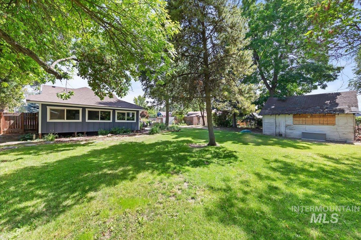 1403 11th Ave S, Nampa, Idaho 83651, 2 Bedrooms, 1 Bathroom, Residential For Sale, Price $340,000, 98989172