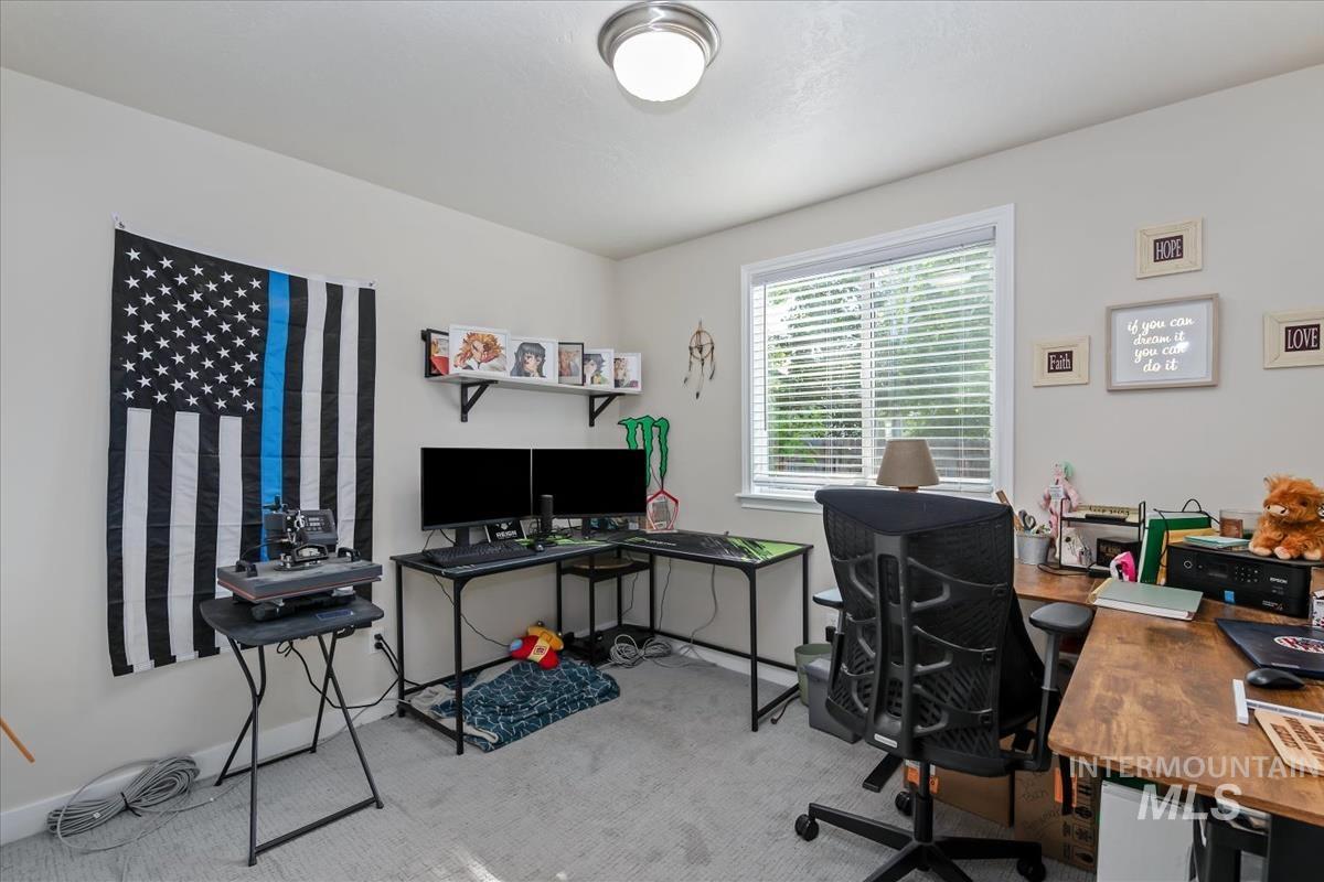 18179 Calico Ave, Nampa, Idaho 83687, 4 Bedrooms, 2 Bathrooms, Residential For Sale, Price $379,900, 98989174