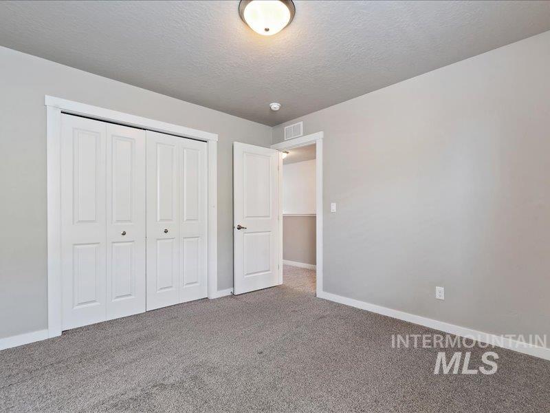 2080 S Hills, Meridian, Idaho 83642, 4 Bedrooms, 2.5 Bathrooms, Residential For Sale, Price $499,999, 98989175