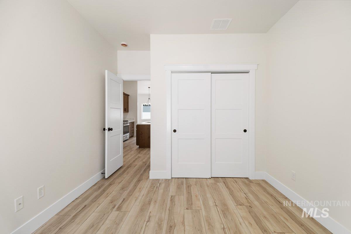 2010 Trae Street, Jerome, Idaho 83338, 3 Bedrooms, 2 Bathrooms, Residential For Sale, Price $389,000,MLS 98989177