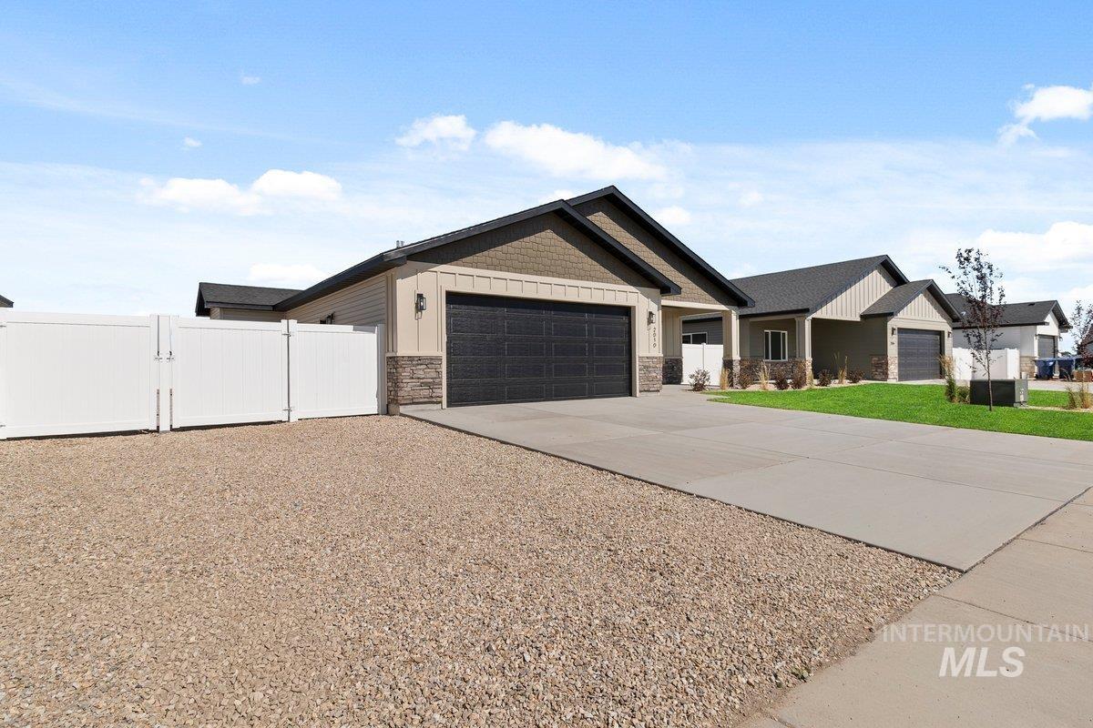 2010 Trae Street, Jerome, Idaho 83338, 3 Bedrooms, 2 Bathrooms, Residential For Sale, Price $389,000,MLS 98989177