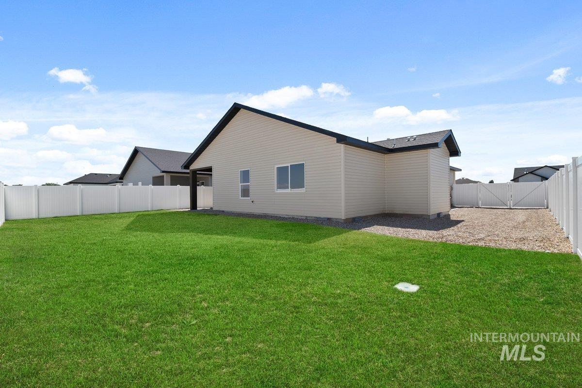 2010 Trae Street, Jerome, Idaho 83338, 3 Bedrooms, 2 Bathrooms, Residential For Sale, Price $389,000,MLS 98989177