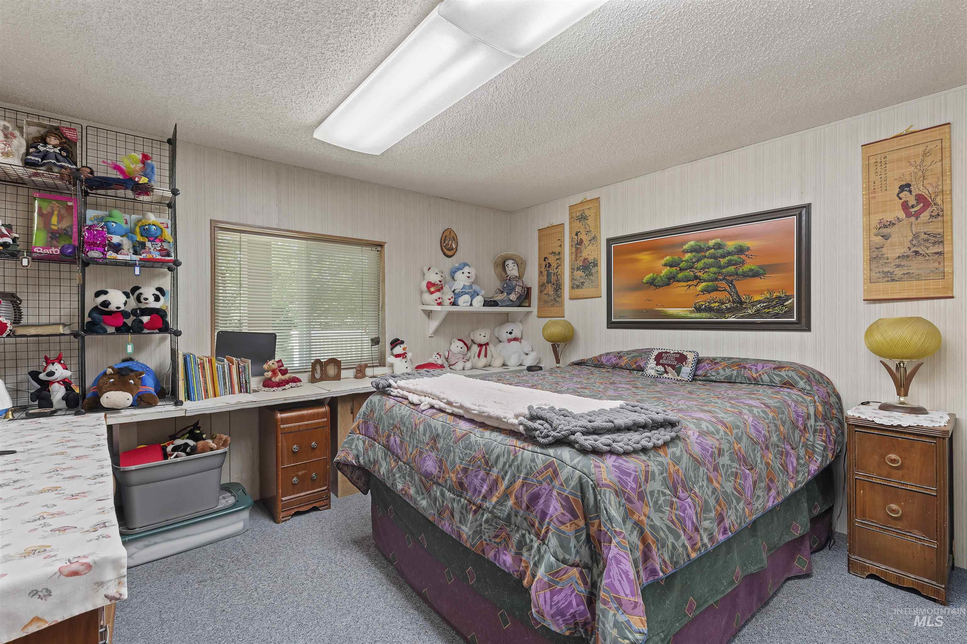 8950 W Edgeview Ln, Eagle, Idaho 83616-1424, 4 Bedrooms, 2 Bathrooms, Residential For Sale, Price $799,900,MLS 98989179