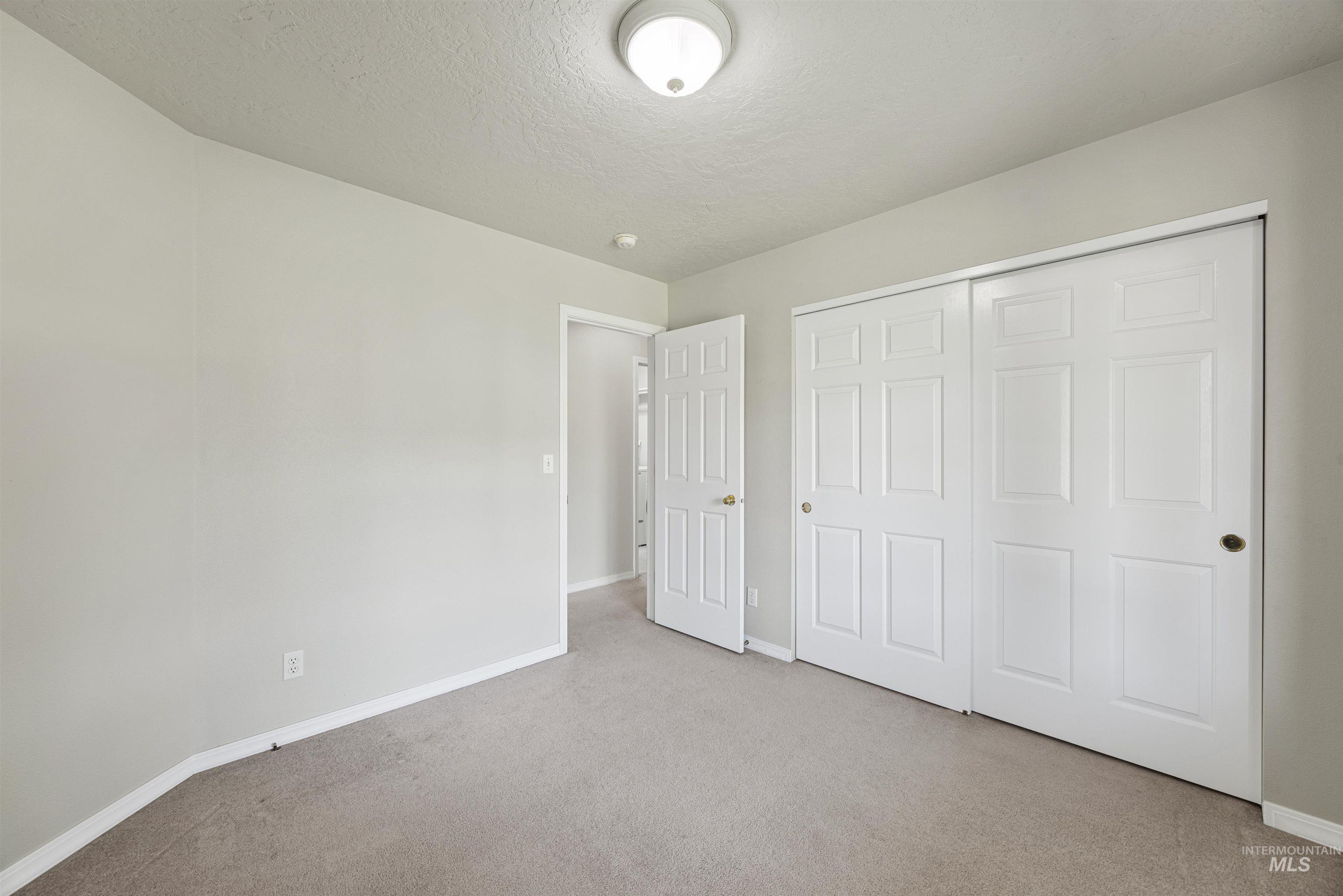 9363 W Surf St, Boise, Idaho 83709, 3 Bedrooms, 2 Bathrooms, Residential For Sale, Price $459,900,MLS 98989180