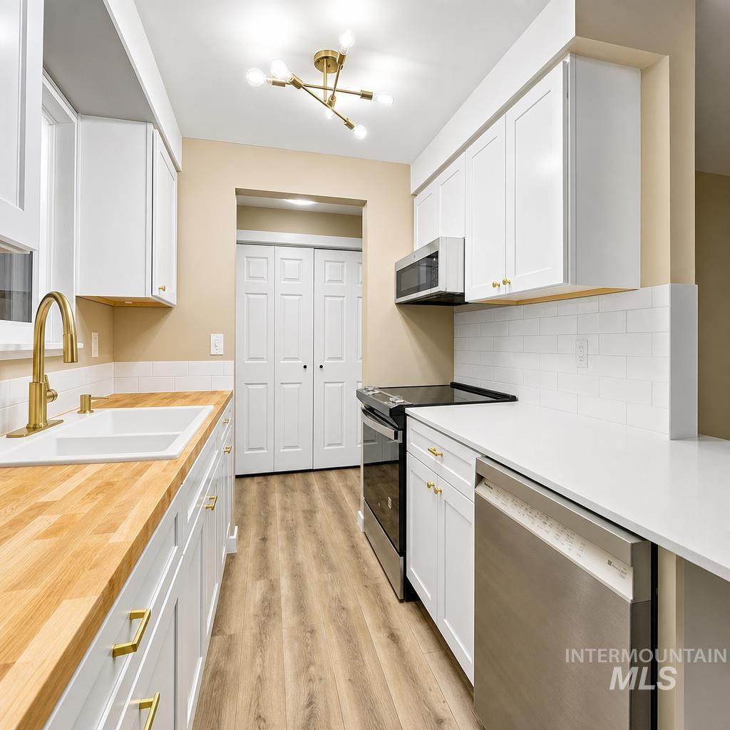 910 Harmon Way, Middleton, Idaho 83644, 3 Bedrooms, 1 Bathroom, Residential For Sale, Price $342,500,MLS 98989181