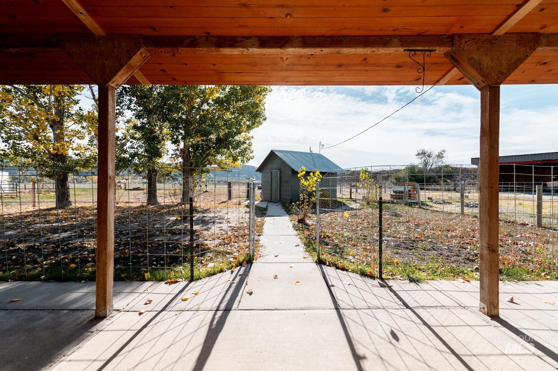 1823 W Sales Yard Rd, Emmett, Idaho 83617, 4 Bedrooms, 3 Bathrooms, Residential For Sale, Price $1,100,000,MLS 98989183