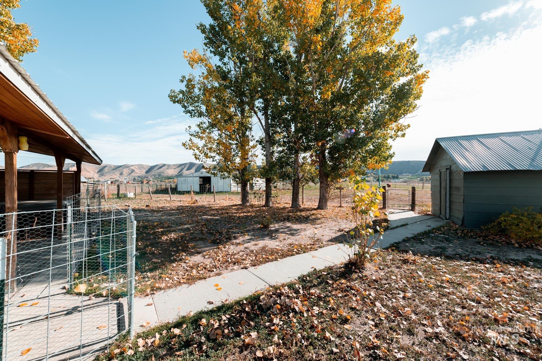 1823 W Sales Yard Rd, Emmett, Idaho 83617, 4 Bedrooms, 3 Bathrooms, Residential For Sale, Price $1,100,000,MLS 98989183