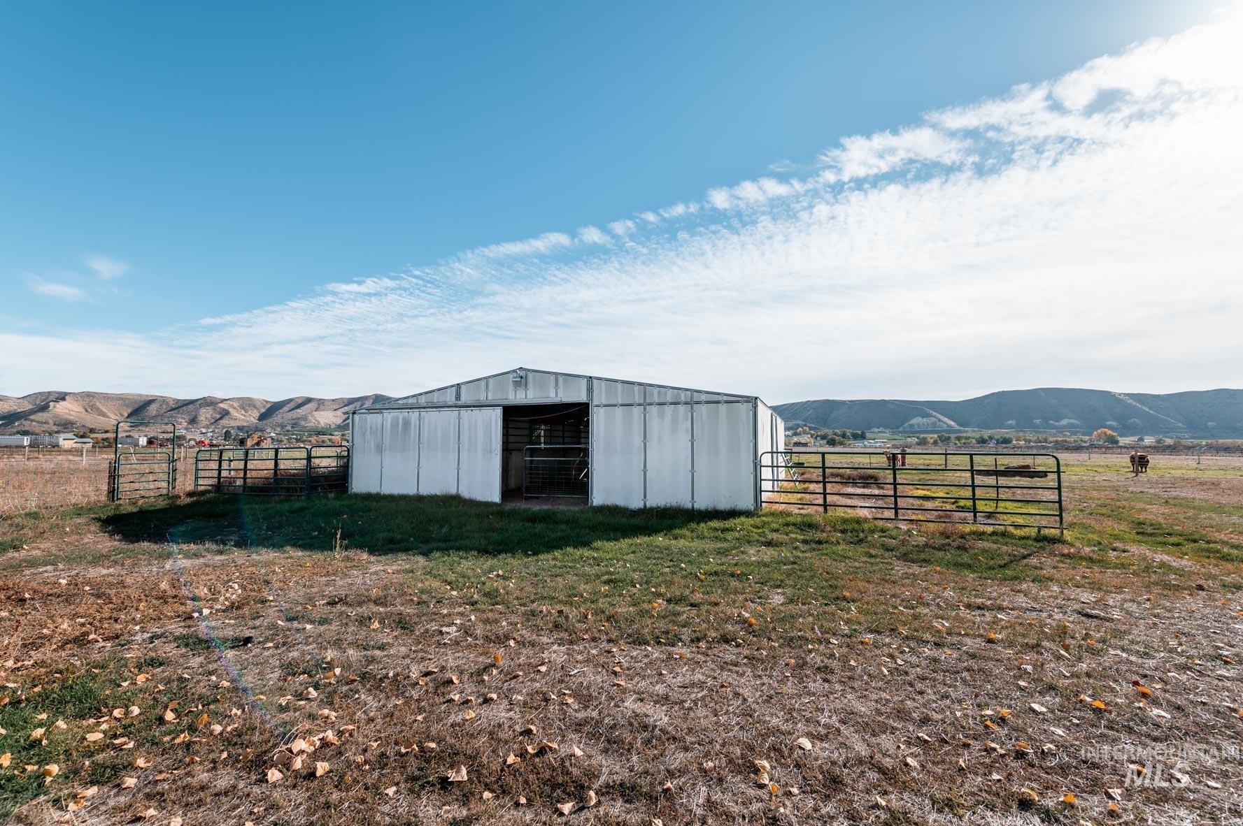 1823 W Sales Yard Rd, Emmett, Idaho 83617, 4 Bedrooms, 3 Bathrooms, Residential For Sale, Price $1,100,000,MLS 98989183