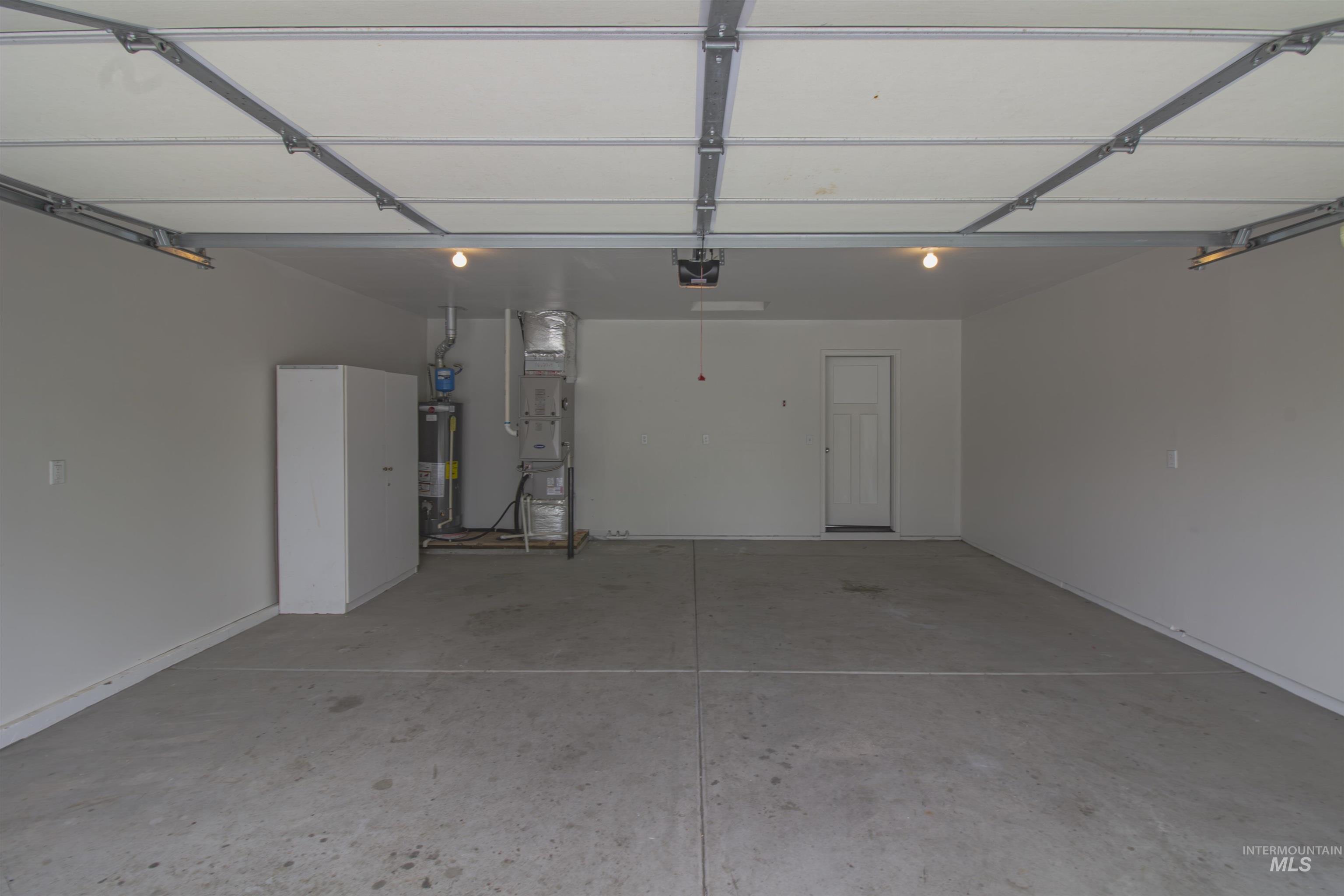 220 S Park Ave, New Plymouth, Idaho 83655, 3 Bedrooms, 2 Bathrooms, Residential For Sale, Price $385,000,MLS 98989186