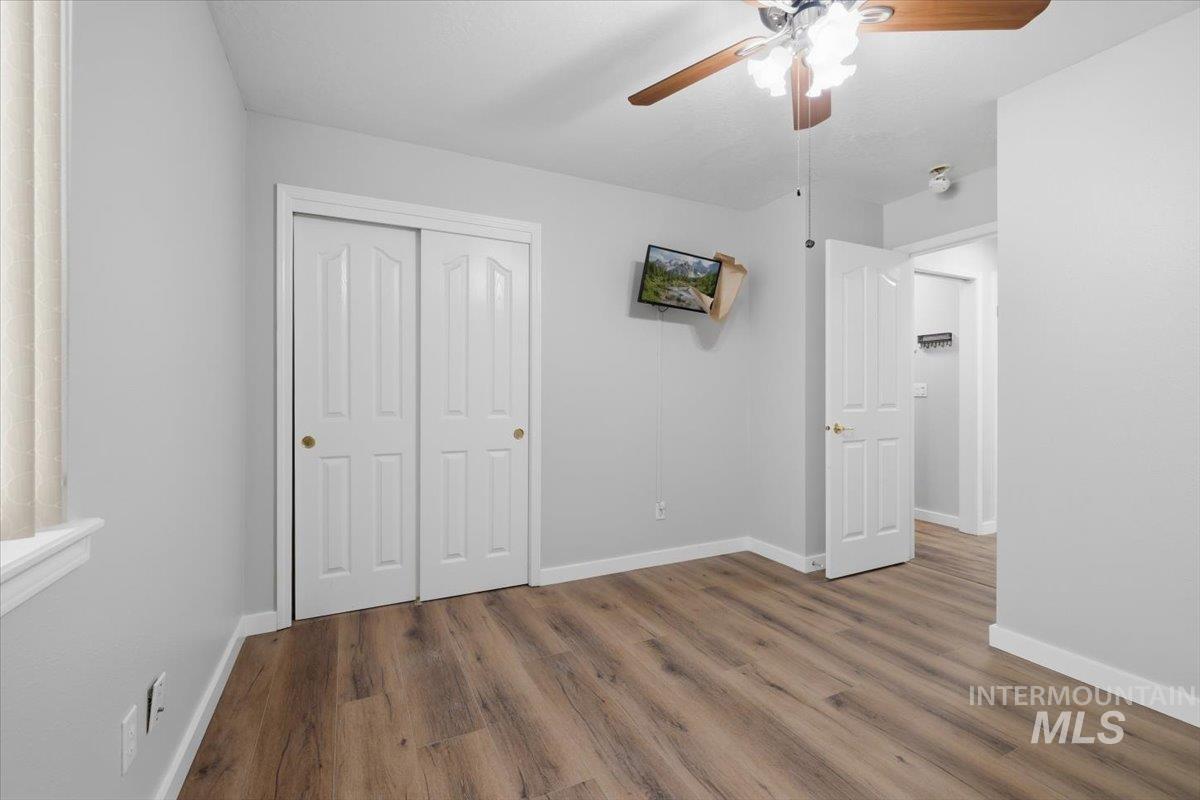 505 N Grove Way, Nampa, Idaho 83651, 3 Bedrooms, 2 Bathrooms, Residential For Sale, Price $330,000,MLS 98989206