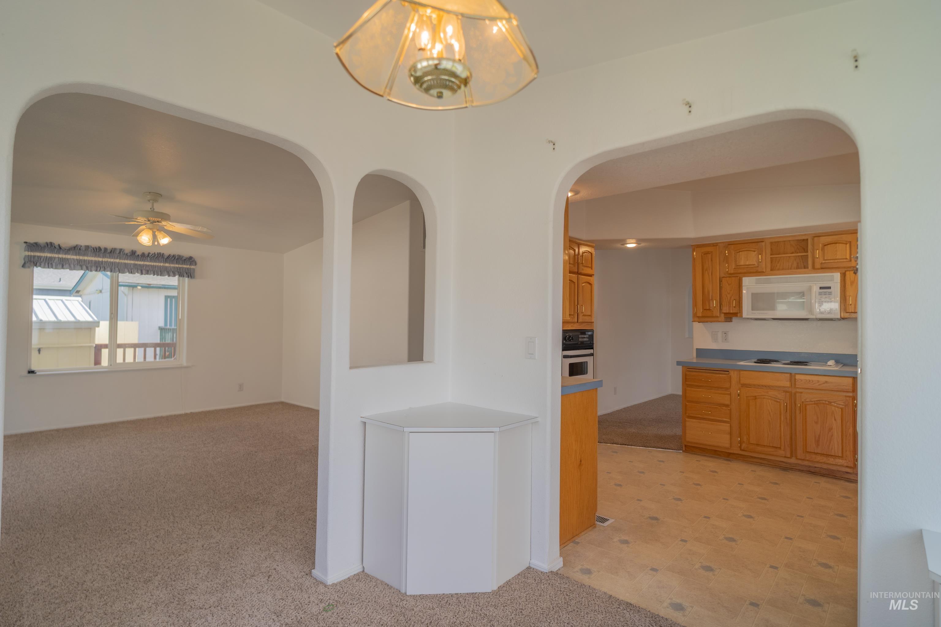 2115 6th ave., Clarkston, Washington 99403-1567, 3 Bedrooms, 2 Bathrooms, Residential For Sale, Price $155,000,MLS 98989207