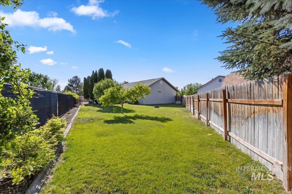 2797 Paintbrush Dr, Twin Falls, Idaho 83301-7571, 3 Bedrooms, 2 Bathrooms, Residential For Sale, Price $389,900,MLS 98989212