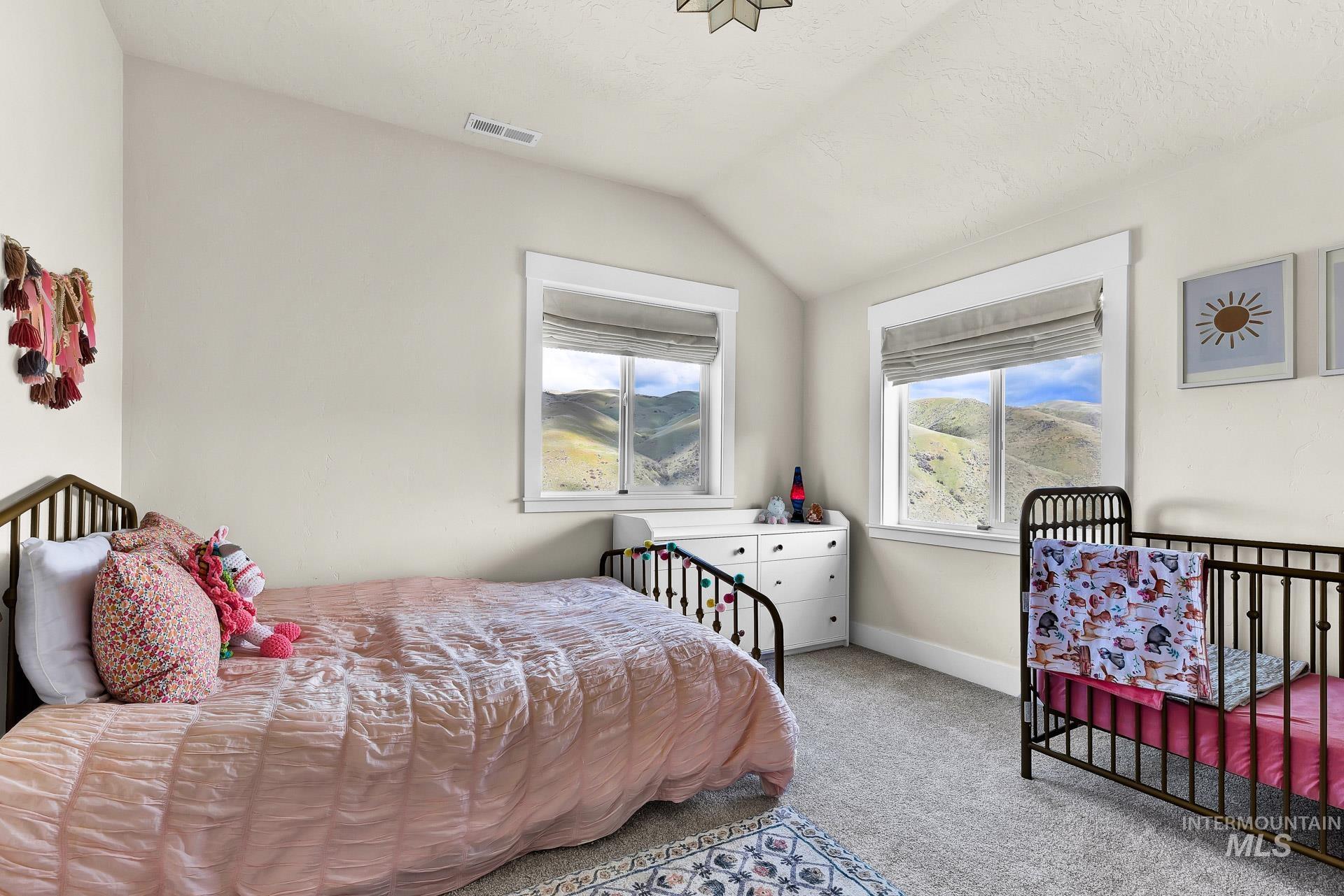 44 Shoemaker, Horseshoe Bend, Idaho 83629, 4 Bedrooms, 2.5 Bathrooms, Residential For Sale, Price $1,099,999,MLS 98989216