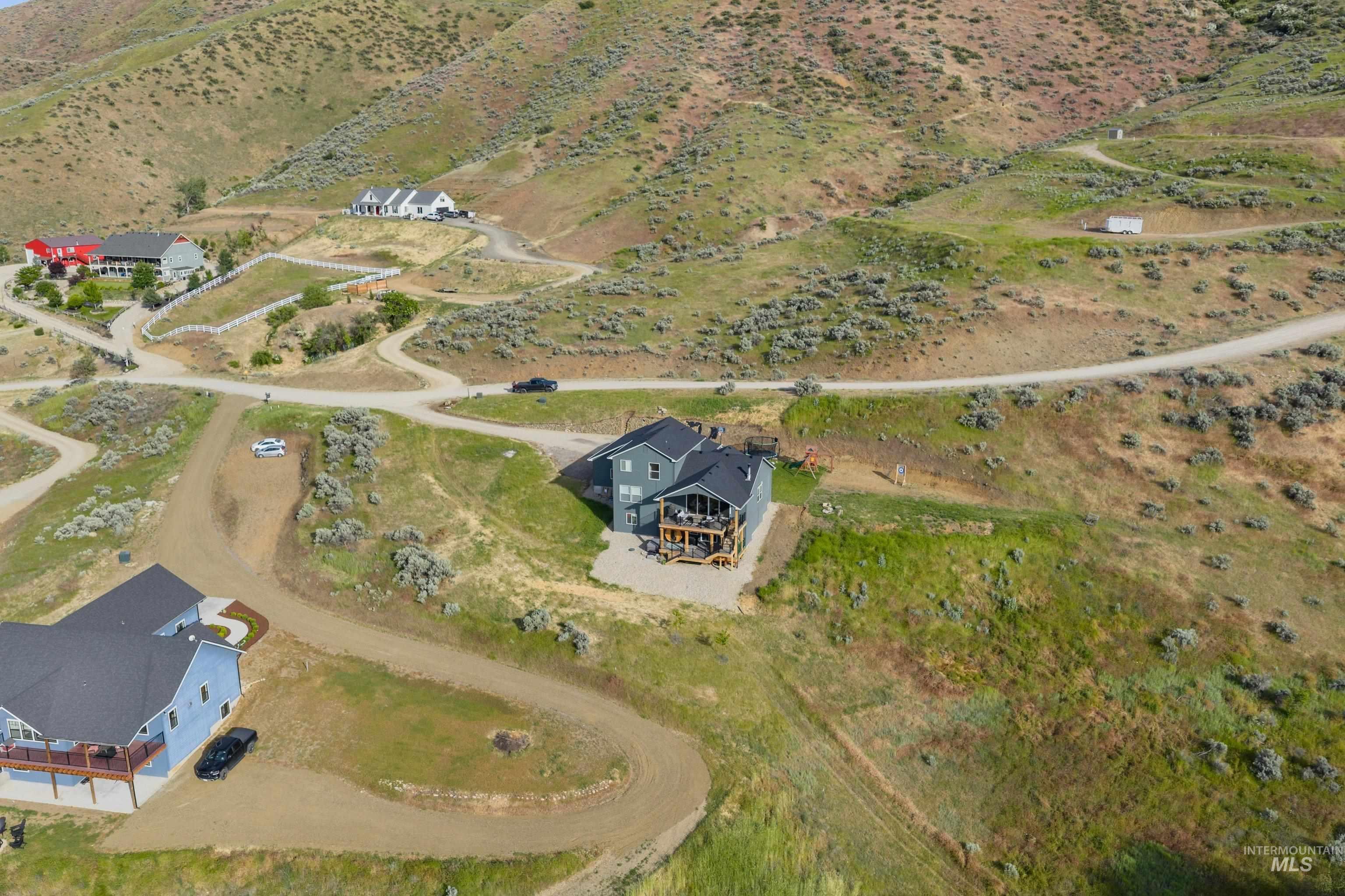 44 Shoemaker, Horseshoe Bend, Idaho 83629, 4 Bedrooms, 2.5 Bathrooms, Residential For Sale, Price $1,099,999,MLS 98989216
