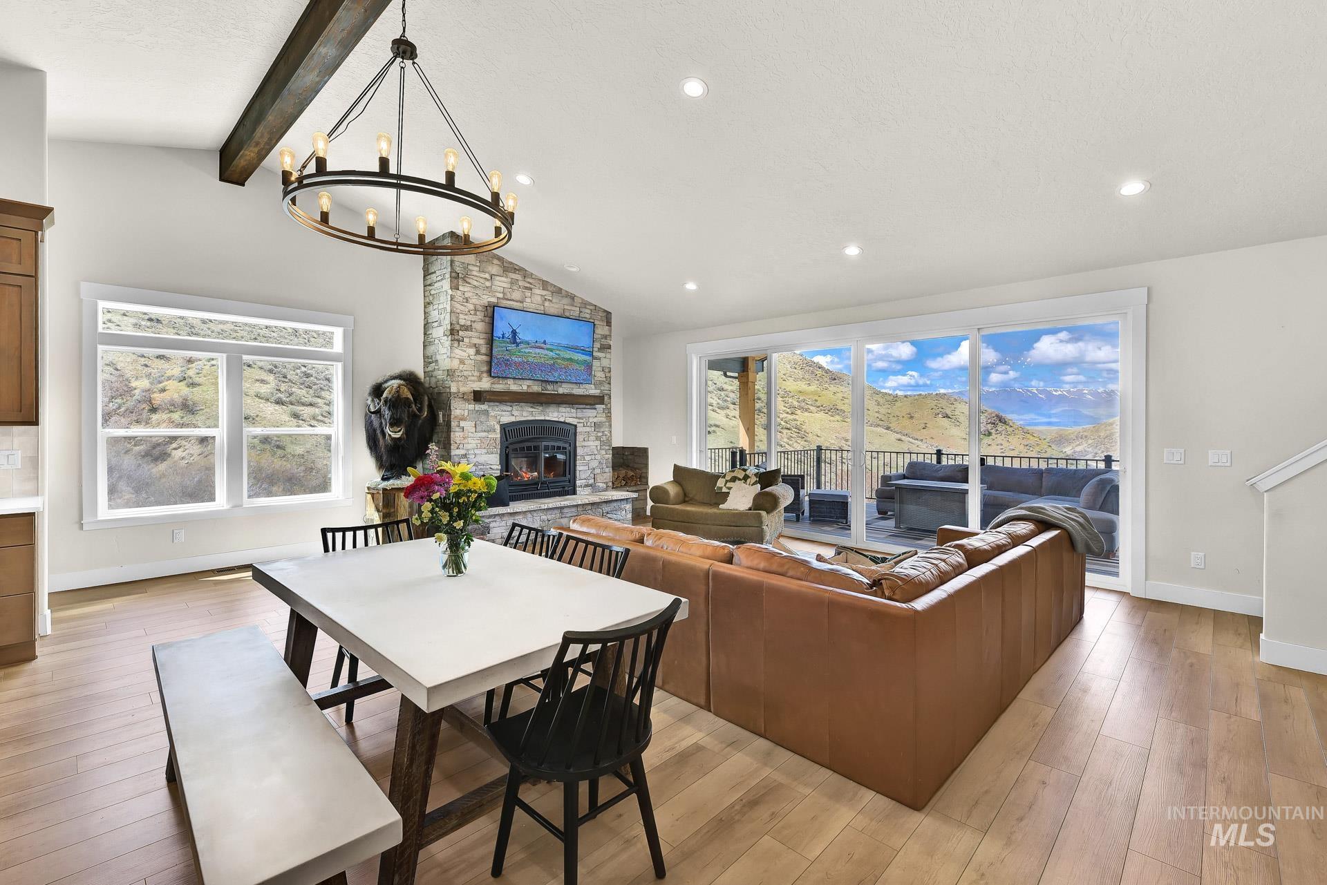 44 Shoemaker, Horseshoe Bend, Idaho 83629, 4 Bedrooms, 2.5 Bathrooms, Residential For Sale, Price $1,099,999,MLS 98989216
